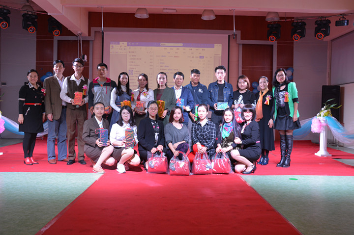 ���ʻ��� | BOB���������������ϲЦ����һ�á������깬�佱����