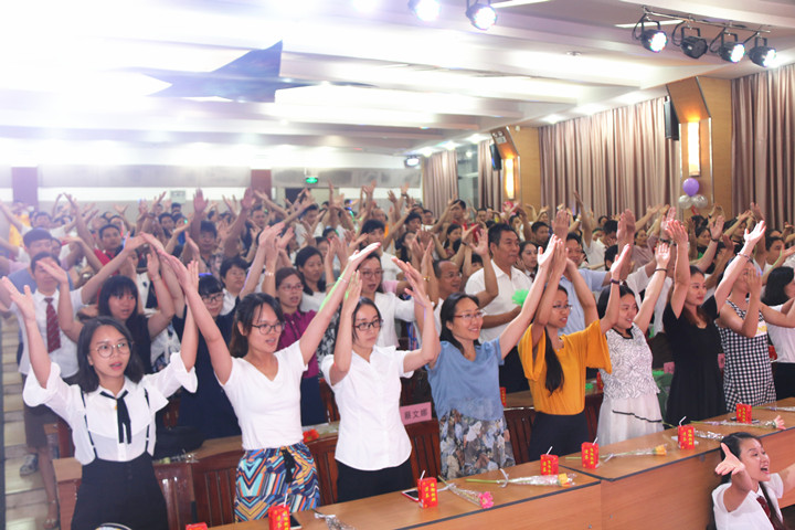 ����˫ܰ����ʱ��ʦ��  �������ż�����������