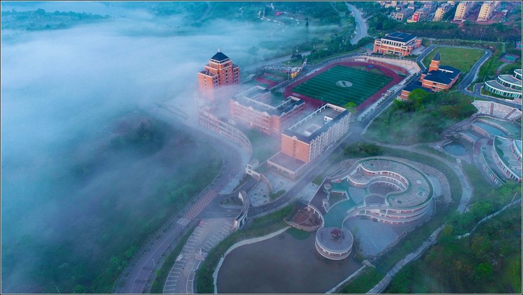 ���ٺ�֮��