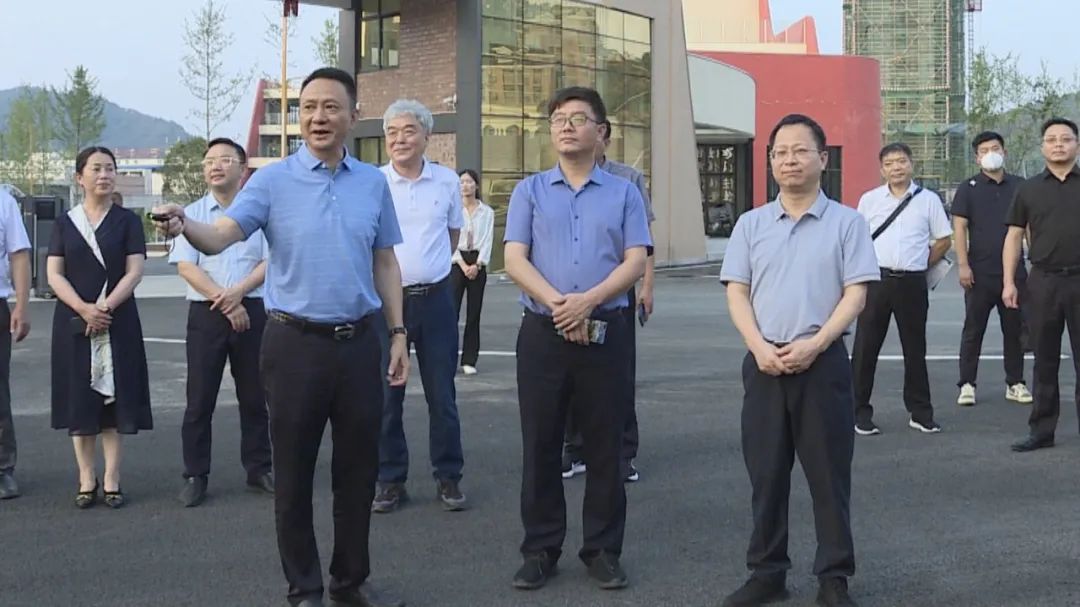 �����б�����ί��ί ����������ǿһ��������BOB����ְҵѧԺ����